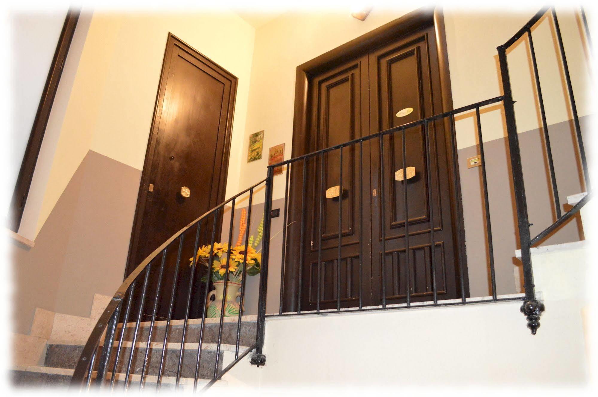 Hostel Josef Palermo Luaran gambar